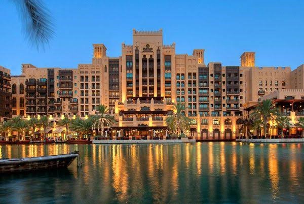 Top 6 Best Luxury Hotels in Jumeirah Beach - Dubai Hotels - IDV